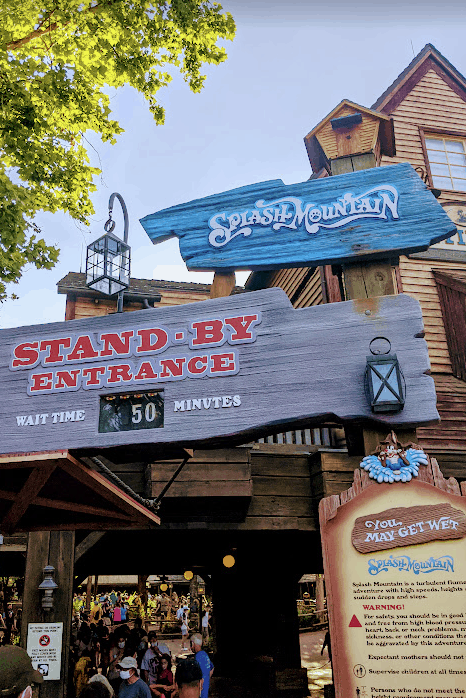wait time for Splash Mountain showing 50 minutes